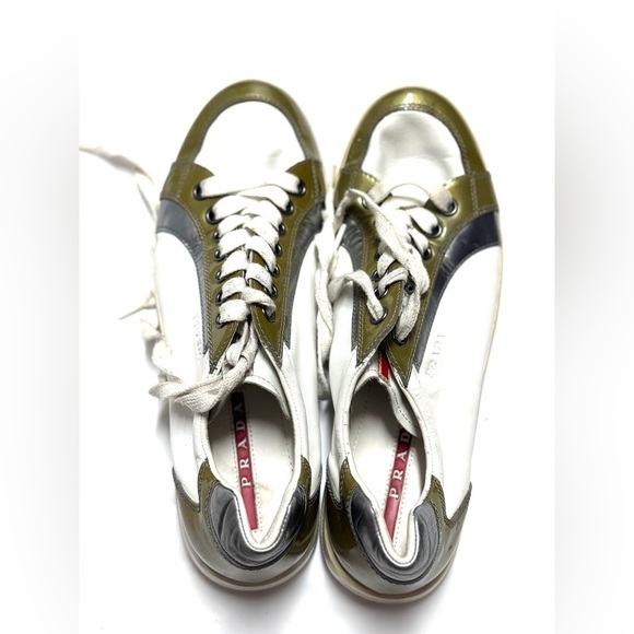 MENS PRADA SPORT
Leather Colorblock Pattern Sneakers
Size: 8 4E 2338 - Picture 6 of 8